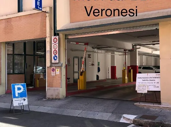 Bb Veronesi 3* Болонья